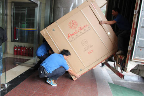 鹤庆钢琴贵重工艺品无忧运